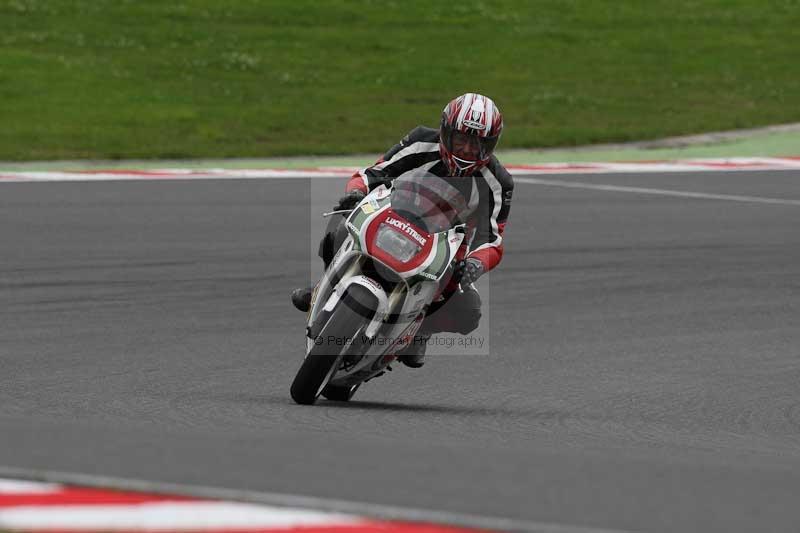 Motorcycle action photographs;Trackday digital images;brands;brands hatch photographs;event digital images;eventdigitalimages;motor racing london;no limits trackday;peter wileman photography;trackday;trackday photos