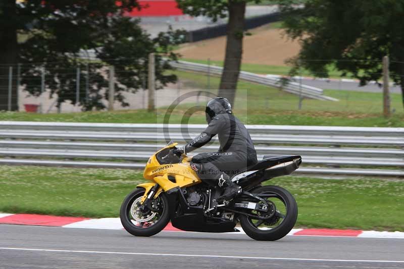 Motorcycle action photographs;Trackday digital images;brands;brands hatch photographs;event digital images;eventdigitalimages;motor racing london;no limits trackday;peter wileman photography;trackday;trackday photos