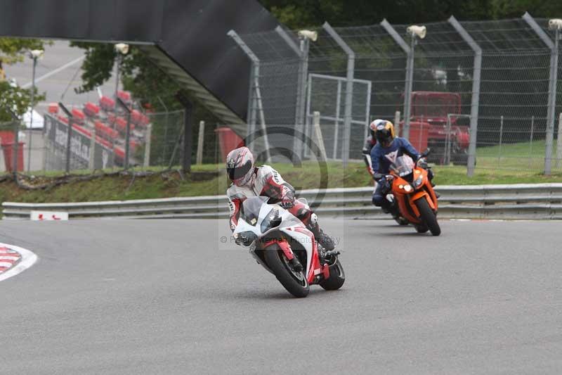 Motorcycle action photographs;Trackday digital images;brands;brands hatch photographs;event digital images;eventdigitalimages;motor racing london;no limits trackday;peter wileman photography;trackday;trackday photos