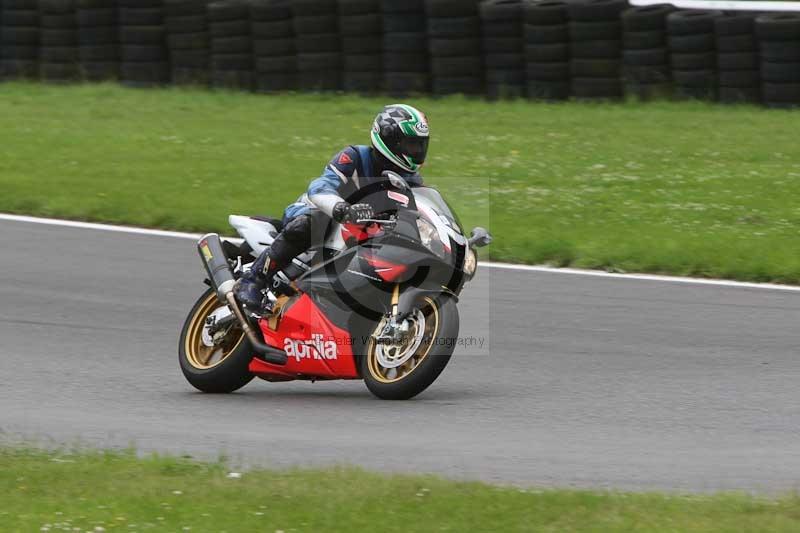 Motorcycle action photographs;Trackday digital images;brands;brands hatch photographs;event digital images;eventdigitalimages;motor racing london;no limits trackday;peter wileman photography;trackday;trackday photos