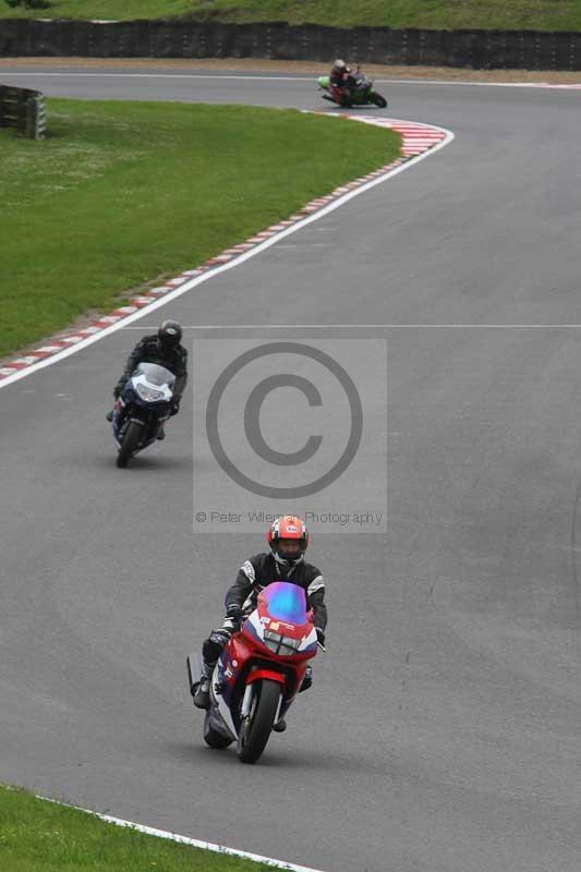 Motorcycle action photographs;Trackday digital images;brands;brands hatch photographs;event digital images;eventdigitalimages;motor racing london;no limits trackday;peter wileman photography;trackday;trackday photos