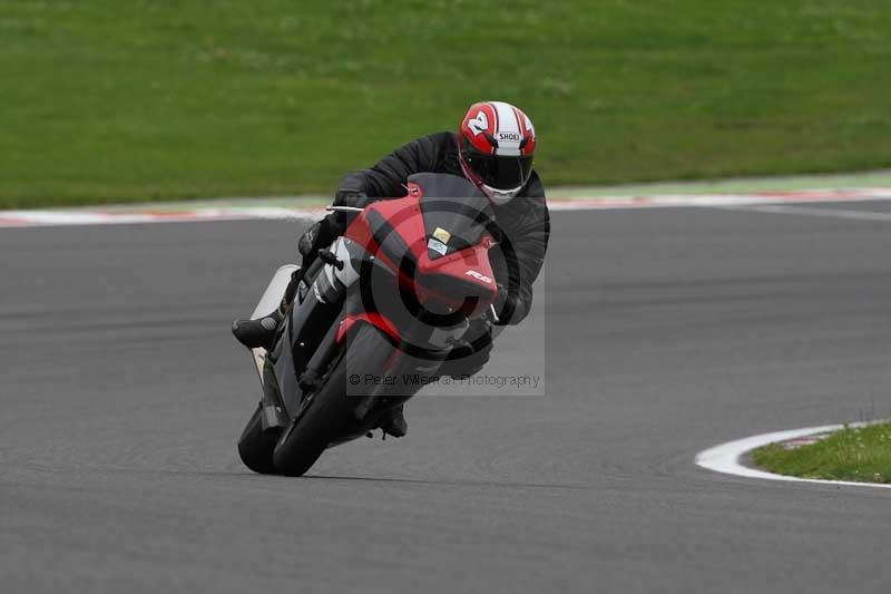 Motorcycle action photographs;Trackday digital images;brands;brands hatch photographs;event digital images;eventdigitalimages;motor racing london;no limits trackday;peter wileman photography;trackday;trackday photos