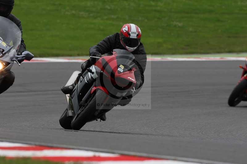 Motorcycle action photographs;Trackday digital images;brands;brands hatch photographs;event digital images;eventdigitalimages;motor racing london;no limits trackday;peter wileman photography;trackday;trackday photos