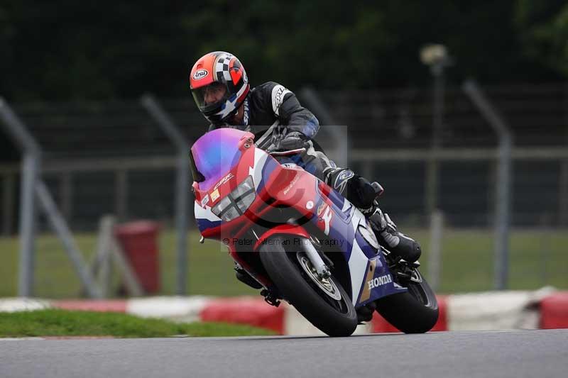 Motorcycle action photographs;Trackday digital images;brands;brands hatch photographs;event digital images;eventdigitalimages;motor racing london;no limits trackday;peter wileman photography;trackday;trackday photos