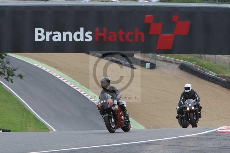 Motorcycle action photographs;Trackday digital images;brands;brands hatch photographs;event digital images;eventdigitalimages;motor racing london;no limits trackday;peter wileman photography;trackday;trackday photos