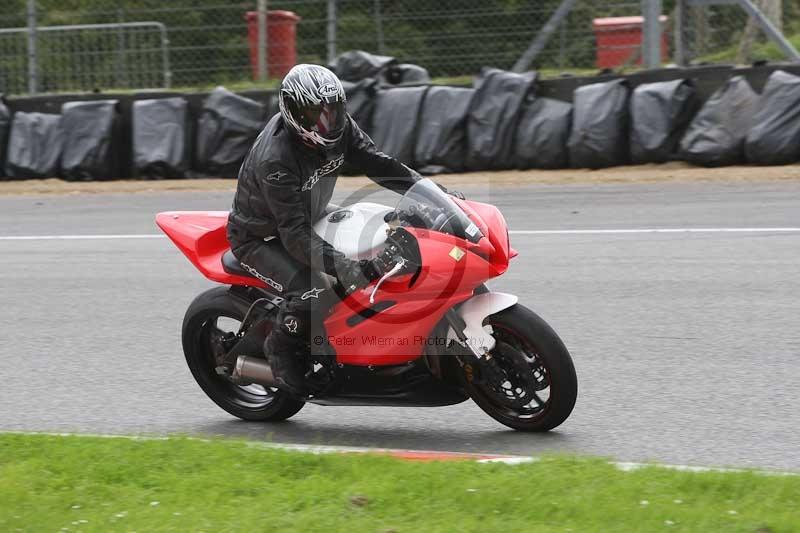 Motorcycle action photographs;Trackday digital images;brands;brands hatch photographs;event digital images;eventdigitalimages;motor racing london;no limits trackday;peter wileman photography;trackday;trackday photos
