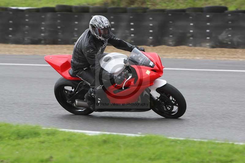 Motorcycle action photographs;Trackday digital images;brands;brands hatch photographs;event digital images;eventdigitalimages;motor racing london;no limits trackday;peter wileman photography;trackday;trackday photos