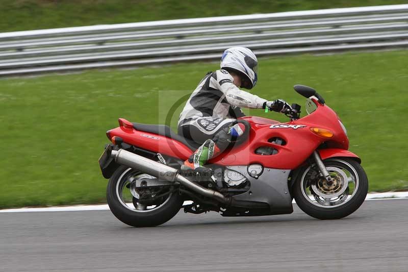 Motorcycle action photographs;Trackday digital images;brands;brands hatch photographs;event digital images;eventdigitalimages;motor racing london;no limits trackday;peter wileman photography;trackday;trackday photos