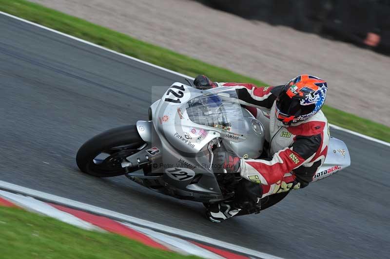 Motorcycle action photographs;Trackday digital images;event digital images;eventdigitalimages;no limits trackday;oulton park;oulton park circuit cheshire;oulton park photographs;peter wileman photography;trackday;trackday photos