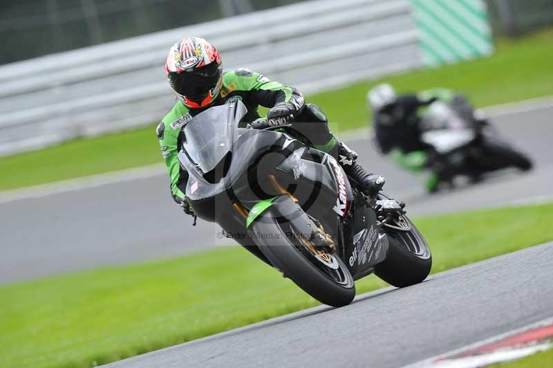 Motorcycle action photographs;Trackday digital images;event digital images;eventdigitalimages;no limits trackday;oulton park;oulton park circuit cheshire;oulton park photographs;peter wileman photography;trackday;trackday photos