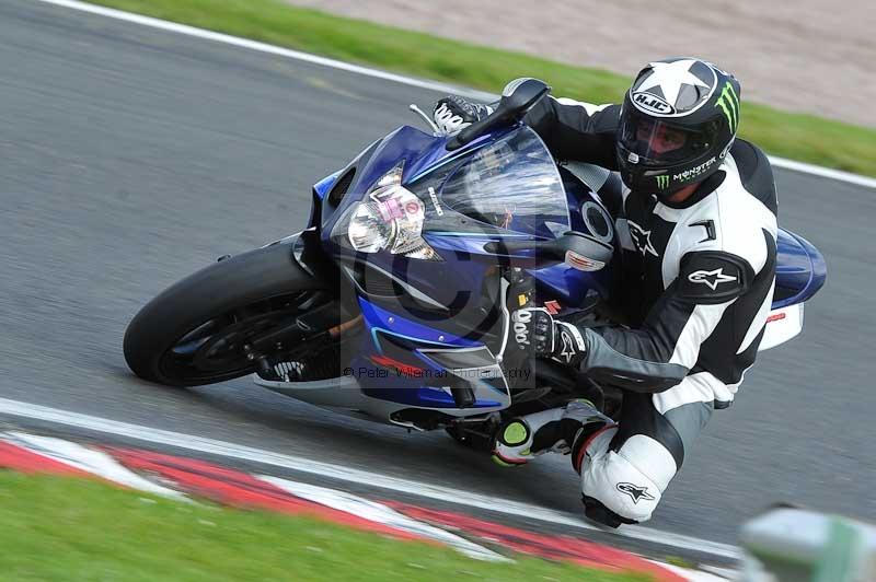 Motorcycle action photographs;Trackday digital images;event digital images;eventdigitalimages;no limits trackday;oulton park;oulton park circuit cheshire;oulton park photographs;peter wileman photography;trackday;trackday photos