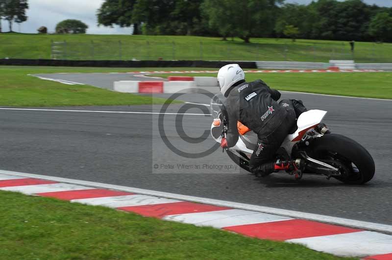 Motorcycle action photographs;Trackday digital images;event digital images;eventdigitalimages;no limits trackday;oulton park;oulton park circuit cheshire;oulton park photographs;peter wileman photography;trackday;trackday photos