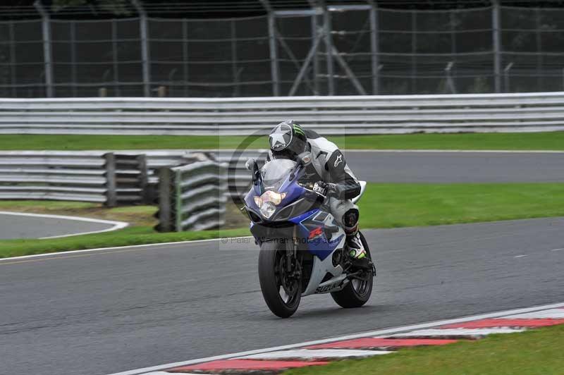 Motorcycle action photographs;Trackday digital images;event digital images;eventdigitalimages;no limits trackday;oulton park;oulton park circuit cheshire;oulton park photographs;peter wileman photography;trackday;trackday photos