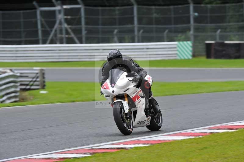 Motorcycle action photographs;Trackday digital images;event digital images;eventdigitalimages;no limits trackday;oulton park;oulton park circuit cheshire;oulton park photographs;peter wileman photography;trackday;trackday photos