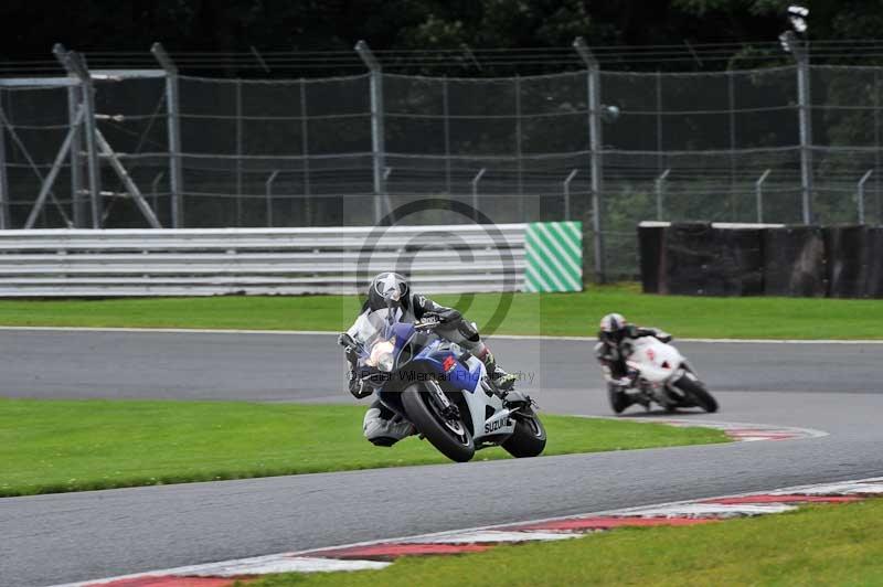 Motorcycle action photographs;Trackday digital images;event digital images;eventdigitalimages;no limits trackday;oulton park;oulton park circuit cheshire;oulton park photographs;peter wileman photography;trackday;trackday photos