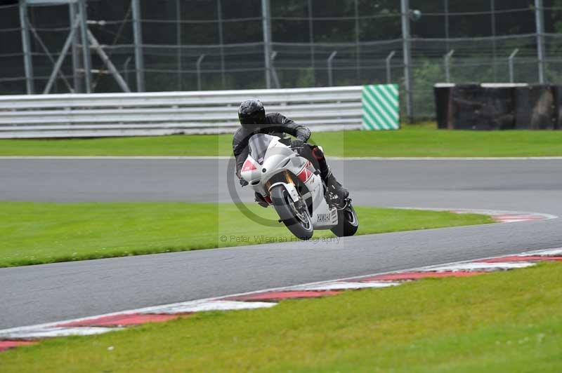 Motorcycle action photographs;Trackday digital images;event digital images;eventdigitalimages;no limits trackday;oulton park;oulton park circuit cheshire;oulton park photographs;peter wileman photography;trackday;trackday photos
