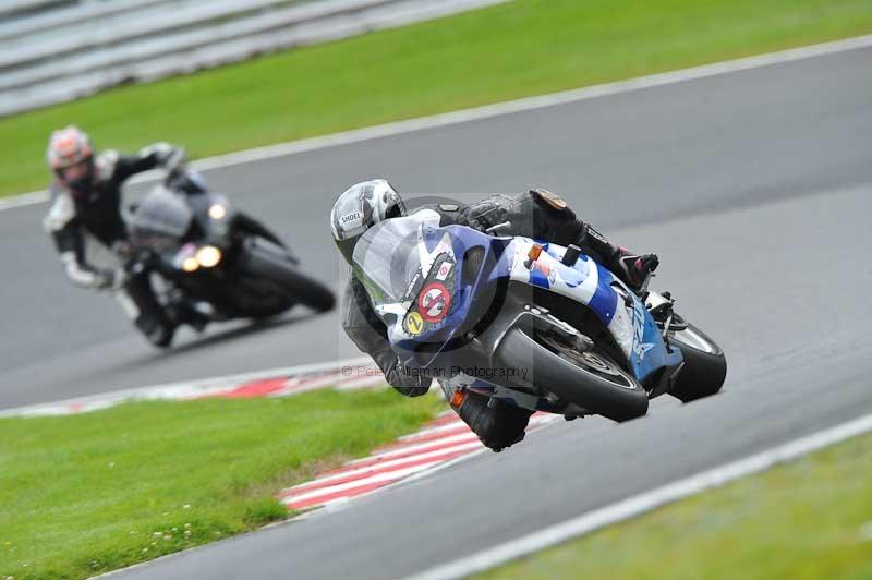 Motorcycle action photographs;Trackday digital images;event digital images;eventdigitalimages;no limits trackday;oulton park;oulton park circuit cheshire;oulton park photographs;peter wileman photography;trackday;trackday photos