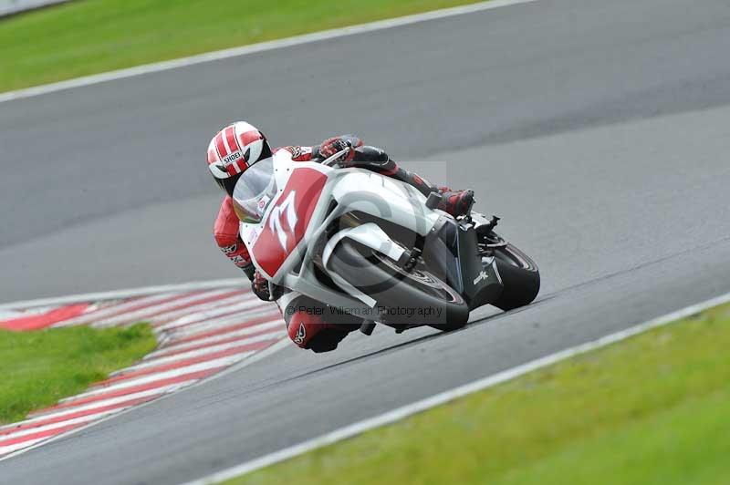 Motorcycle action photographs;Trackday digital images;event digital images;eventdigitalimages;no limits trackday;oulton park;oulton park circuit cheshire;oulton park photographs;peter wileman photography;trackday;trackday photos