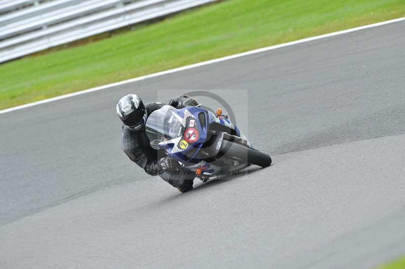 Motorcycle action photographs;Trackday digital images;event digital images;eventdigitalimages;no limits trackday;oulton park;oulton park circuit cheshire;oulton park photographs;peter wileman photography;trackday;trackday photos