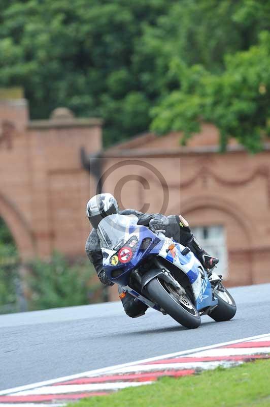 Motorcycle action photographs;Trackday digital images;event digital images;eventdigitalimages;no limits trackday;oulton park;oulton park circuit cheshire;oulton park photographs;peter wileman photography;trackday;trackday photos