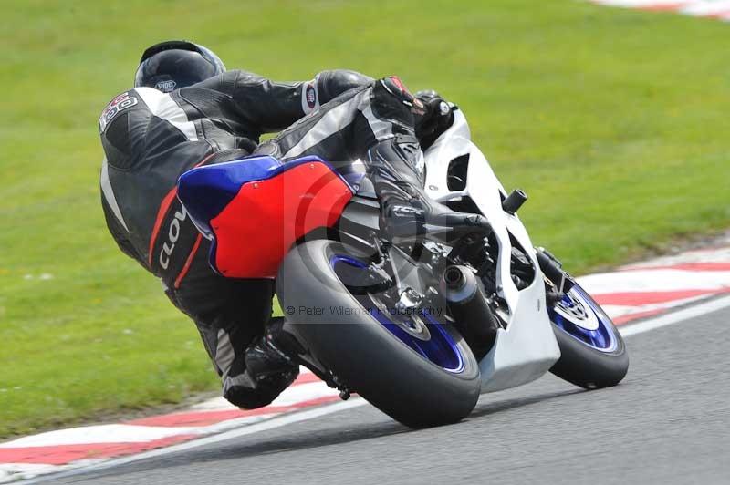 Motorcycle action photographs;Trackday digital images;event digital images;eventdigitalimages;no limits trackday;oulton park;oulton park circuit cheshire;oulton park photographs;peter wileman photography;trackday;trackday photos
