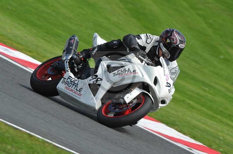 Motorcycle action photographs;Trackday digital images;event digital images;eventdigitalimages;no limits trackday;oulton park;oulton park circuit cheshire;oulton park photographs;peter wileman photography;trackday;trackday photos