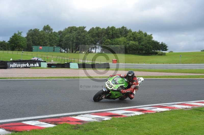 Motorcycle action photographs;Trackday digital images;event digital images;eventdigitalimages;no limits trackday;oulton park;oulton park circuit cheshire;oulton park photographs;peter wileman photography;trackday;trackday photos