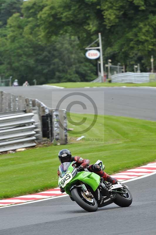 Motorcycle action photographs;Trackday digital images;event digital images;eventdigitalimages;no limits trackday;oulton park;oulton park circuit cheshire;oulton park photographs;peter wileman photography;trackday;trackday photos