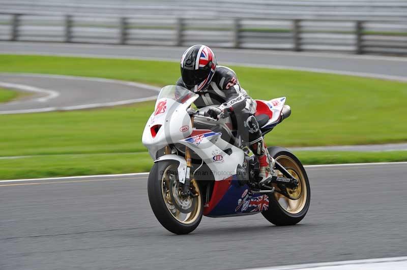 Motorcycle action photographs;Trackday digital images;event digital images;eventdigitalimages;no limits trackday;oulton park;oulton park circuit cheshire;oulton park photographs;peter wileman photography;trackday;trackday photos