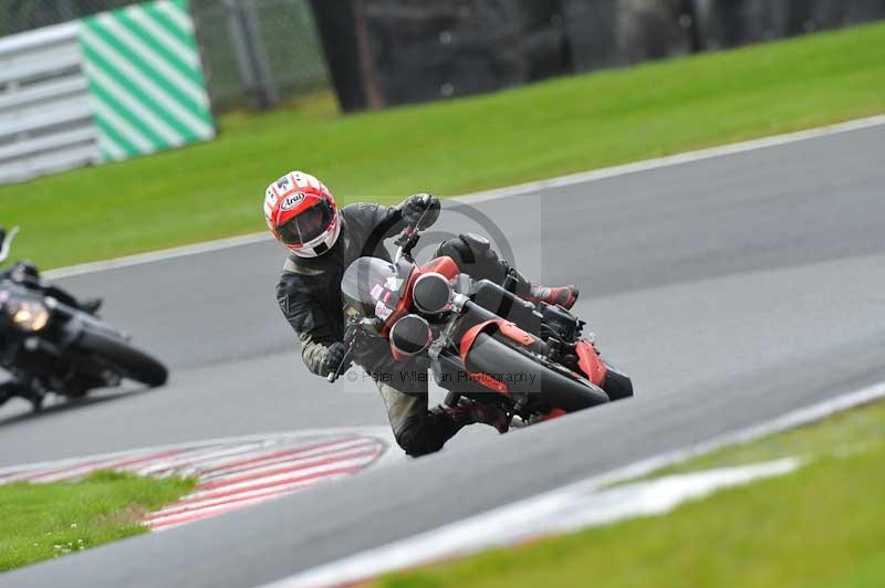 Motorcycle action photographs;Trackday digital images;event digital images;eventdigitalimages;no limits trackday;oulton park;oulton park circuit cheshire;oulton park photographs;peter wileman photography;trackday;trackday photos
