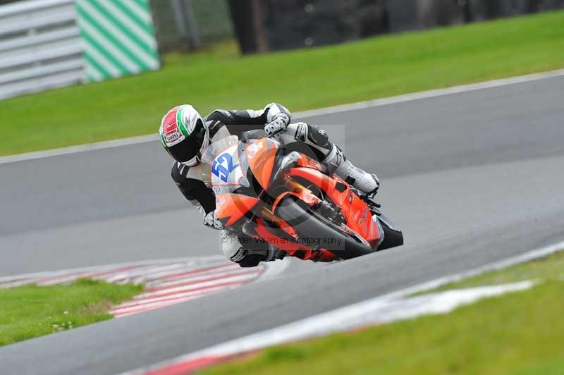 Motorcycle action photographs;Trackday digital images;event digital images;eventdigitalimages;no limits trackday;oulton park;oulton park circuit cheshire;oulton park photographs;peter wileman photography;trackday;trackday photos