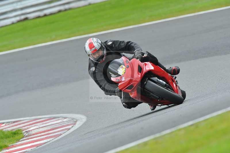 Motorcycle action photographs;Trackday digital images;event digital images;eventdigitalimages;no limits trackday;oulton park;oulton park circuit cheshire;oulton park photographs;peter wileman photography;trackday;trackday photos