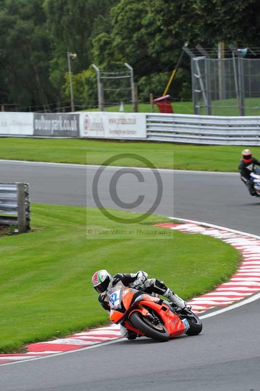 Motorcycle action photographs;Trackday digital images;event digital images;eventdigitalimages;no limits trackday;oulton park;oulton park circuit cheshire;oulton park photographs;peter wileman photography;trackday;trackday photos