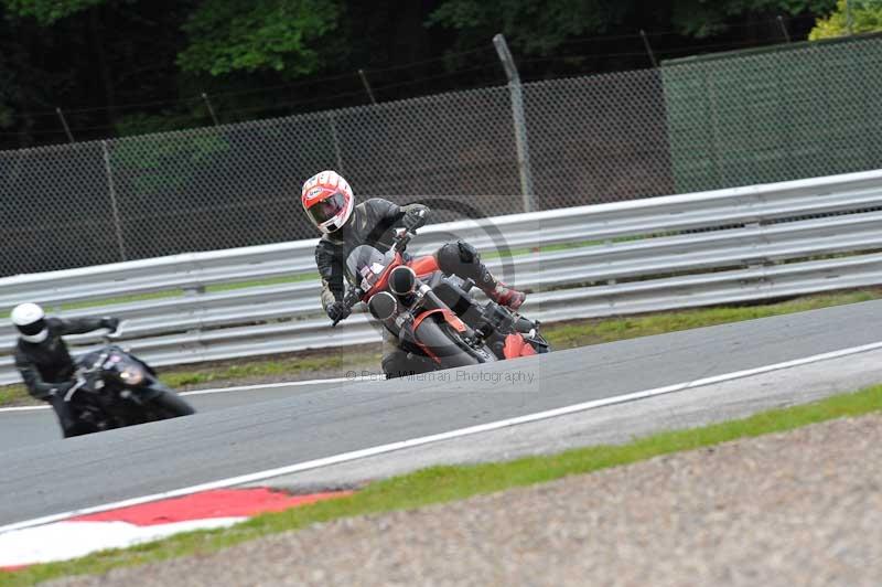 Motorcycle action photographs;Trackday digital images;event digital images;eventdigitalimages;no limits trackday;oulton park;oulton park circuit cheshire;oulton park photographs;peter wileman photography;trackday;trackday photos