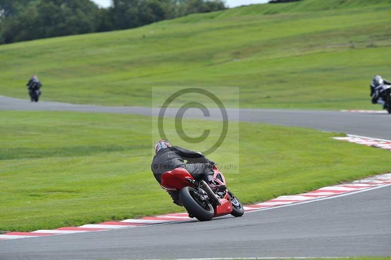 Motorcycle action photographs;Trackday digital images;event digital images;eventdigitalimages;no limits trackday;oulton park;oulton park circuit cheshire;oulton park photographs;peter wileman photography;trackday;trackday photos