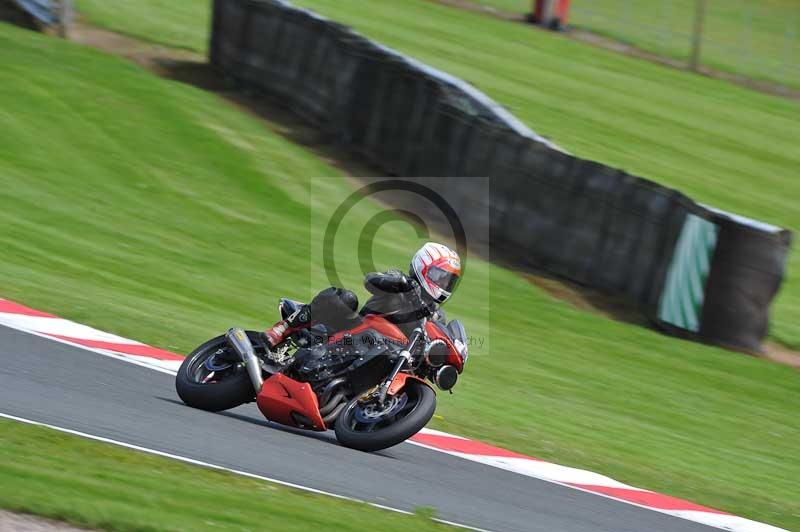 Motorcycle action photographs;Trackday digital images;event digital images;eventdigitalimages;no limits trackday;oulton park;oulton park circuit cheshire;oulton park photographs;peter wileman photography;trackday;trackday photos