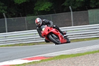 Motorcycle-action-photographs;Trackday-digital-images;event-digital-images;eventdigitalimages;no-limits-trackday;oulton-park;oulton-park-circuit-cheshire;oulton-park-photographs;peter-wileman-photography;trackday;trackday-photos