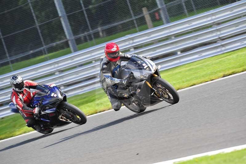 Motorcycle action photographs;Trackday digital images;event digital images;eventdigitalimages;no limits trackday;oulton park;oulton park circuit cheshire;oulton park photographs;peter wileman photography;trackday;trackday photos
