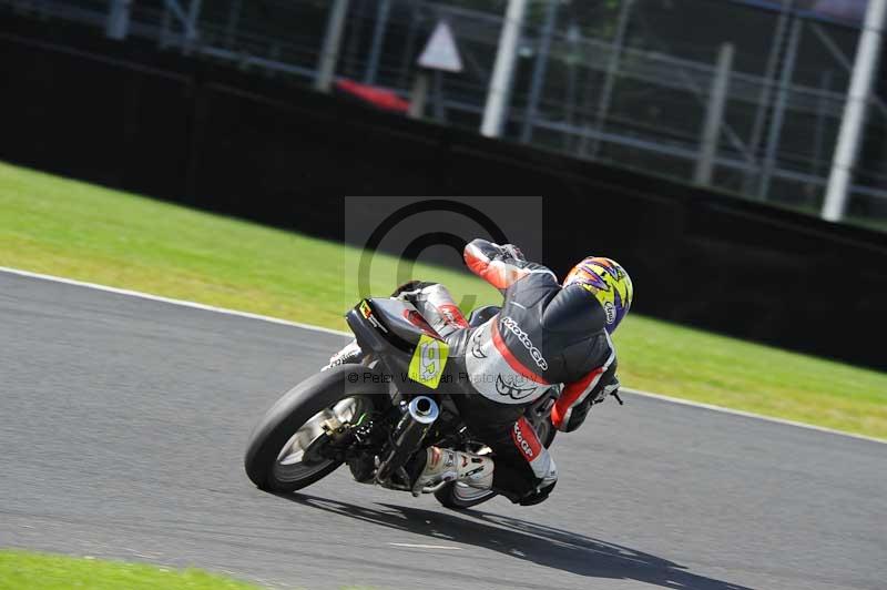Motorcycle action photographs;Trackday digital images;event digital images;eventdigitalimages;no limits trackday;oulton park;oulton park circuit cheshire;oulton park photographs;peter wileman photography;trackday;trackday photos