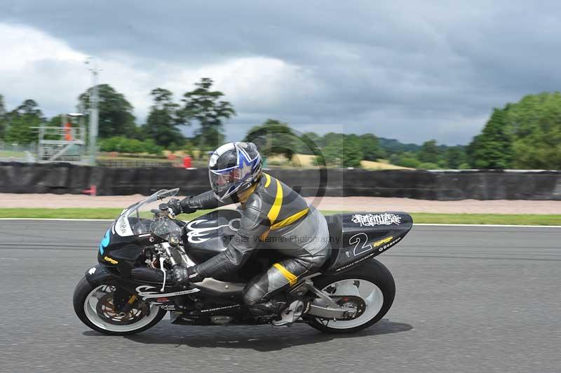 Motorcycle action photographs;Trackday digital images;event digital images;eventdigitalimages;no limits trackday;oulton park;oulton park circuit cheshire;oulton park photographs;peter wileman photography;trackday;trackday photos