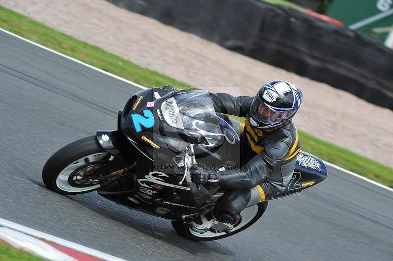 Motorcycle action photographs;Trackday digital images;event digital images;eventdigitalimages;no limits trackday;oulton park;oulton park circuit cheshire;oulton park photographs;peter wileman photography;trackday;trackday photos