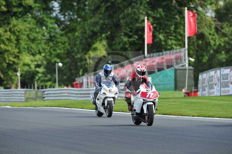 Motorcycle action photographs;Trackday digital images;event digital images;eventdigitalimages;no limits trackday;oulton park;oulton park circuit cheshire;oulton park photographs;peter wileman photography;trackday;trackday photos