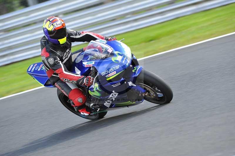 Motorcycle action photographs;Trackday digital images;event digital images;eventdigitalimages;no limits trackday;oulton park;oulton park circuit cheshire;oulton park photographs;peter wileman photography;trackday;trackday photos