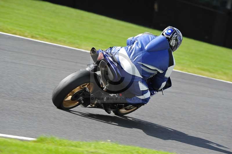 Motorcycle action photographs;Trackday digital images;event digital images;eventdigitalimages;no limits trackday;oulton park;oulton park circuit cheshire;oulton park photographs;peter wileman photography;trackday;trackday photos