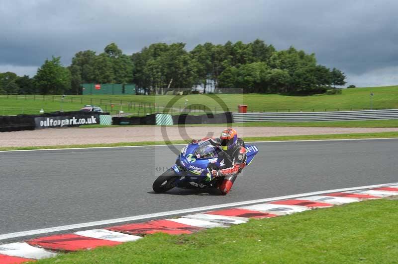 Motorcycle action photographs;Trackday digital images;event digital images;eventdigitalimages;no limits trackday;oulton park;oulton park circuit cheshire;oulton park photographs;peter wileman photography;trackday;trackday photos