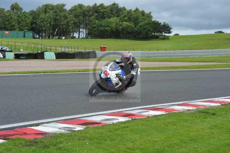 Motorcycle action photographs;Trackday digital images;event digital images;eventdigitalimages;no limits trackday;oulton park;oulton park circuit cheshire;oulton park photographs;peter wileman photography;trackday;trackday photos