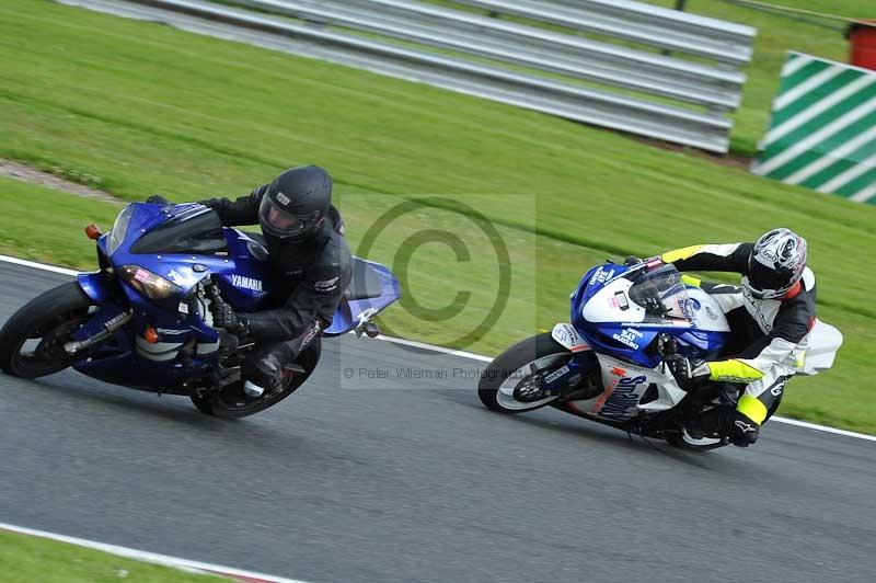 Motorcycle action photographs;Trackday digital images;event digital images;eventdigitalimages;no limits trackday;oulton park;oulton park circuit cheshire;oulton park photographs;peter wileman photography;trackday;trackday photos