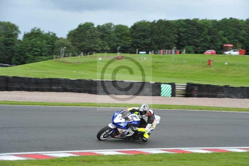 Motorcycle action photographs;Trackday digital images;event digital images;eventdigitalimages;no limits trackday;oulton park;oulton park circuit cheshire;oulton park photographs;peter wileman photography;trackday;trackday photos