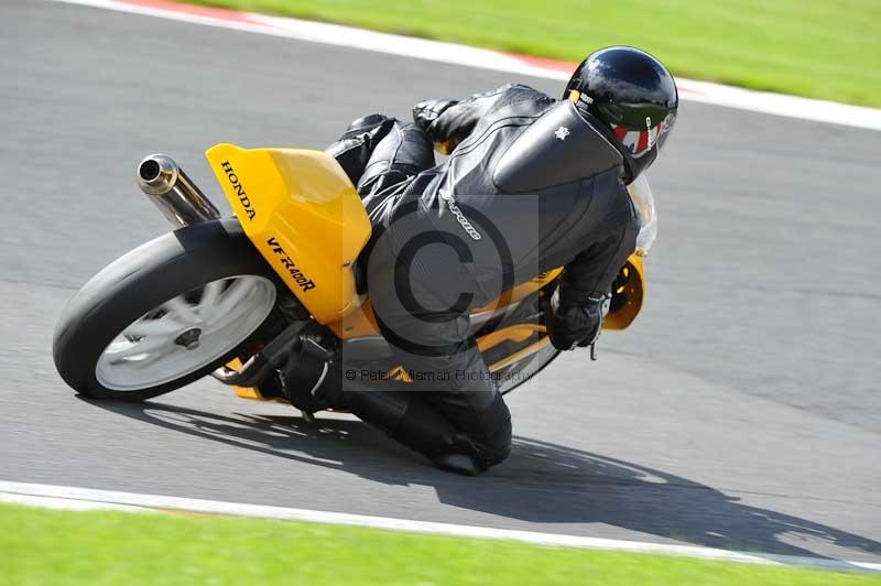 Motorcycle action photographs;Trackday digital images;event digital images;eventdigitalimages;no limits trackday;oulton park;oulton park circuit cheshire;oulton park photographs;peter wileman photography;trackday;trackday photos