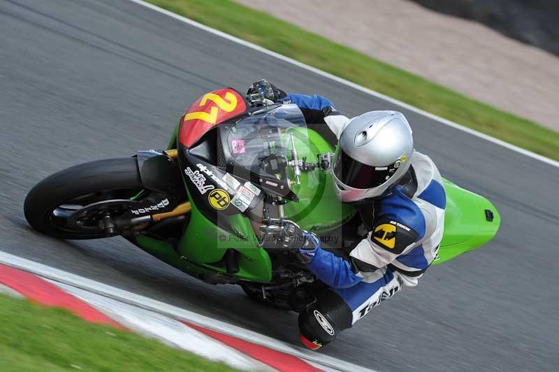 Motorcycle action photographs;Trackday digital images;event digital images;eventdigitalimages;no limits trackday;oulton park;oulton park circuit cheshire;oulton park photographs;peter wileman photography;trackday;trackday photos